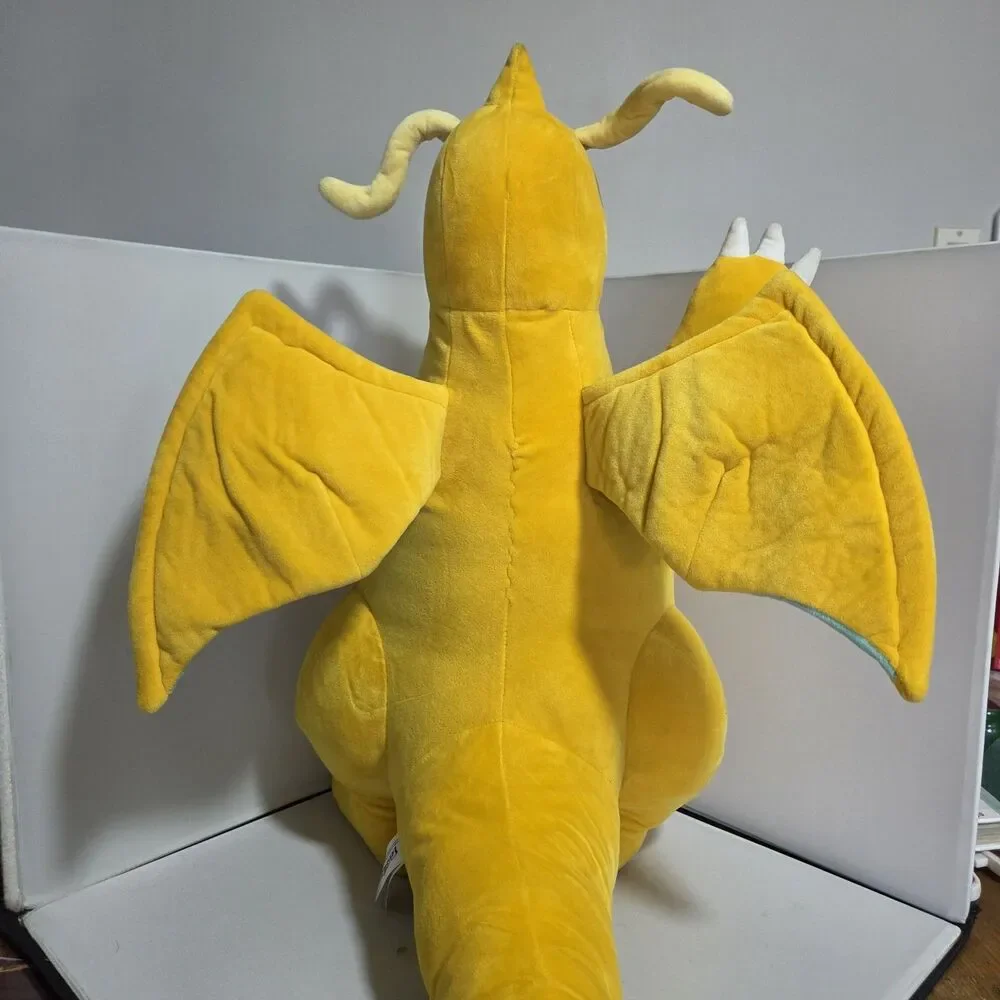Jazwares Pokemon Jumbo Dragonite 24-in Plush New w/o tag